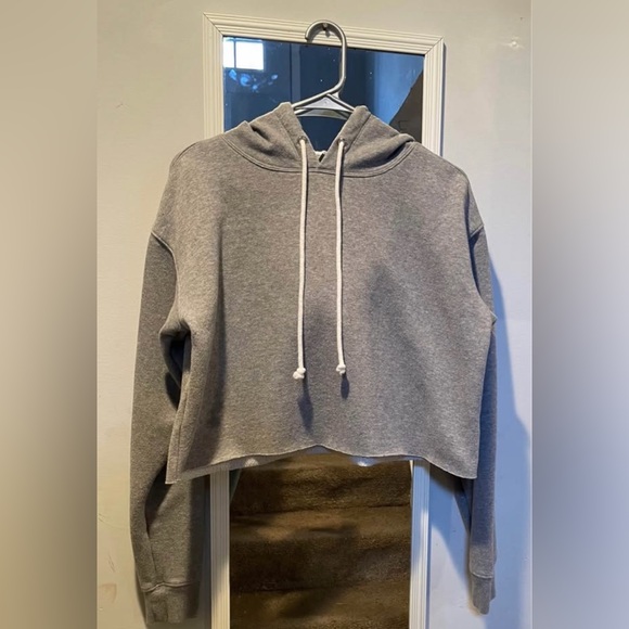 wild fable Tops - Wild Fable Women’s Cropped Gray Hoodie in Great Condition. Size Small. $6.